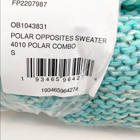 NWT Free People Polar Opposites Oversized Sweater - Picture 16 of 16